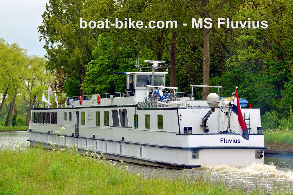 Boat and bike - MS Fluvius