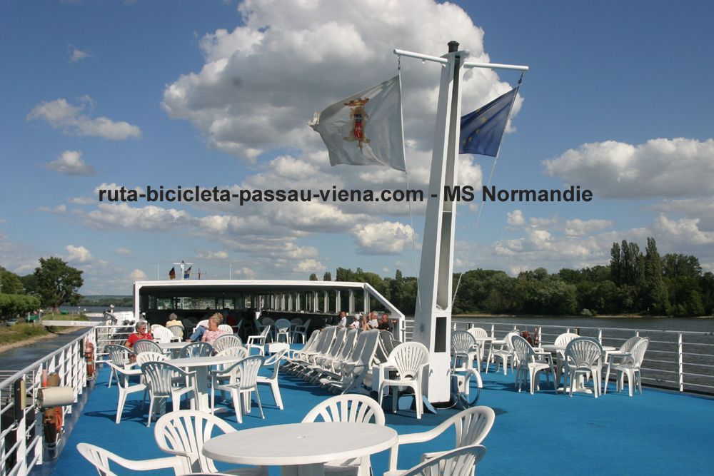 MS Normandie - Sonnendeck